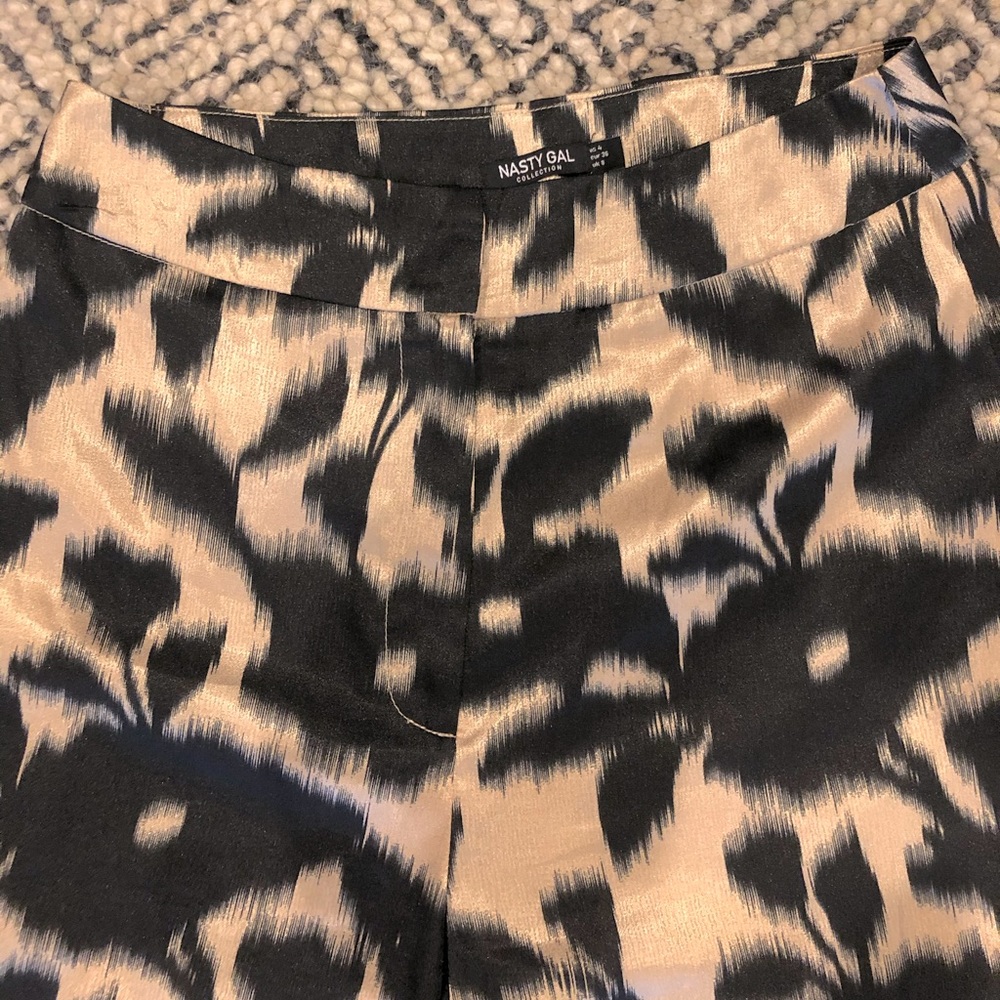 Pants - Picture 2 of 4